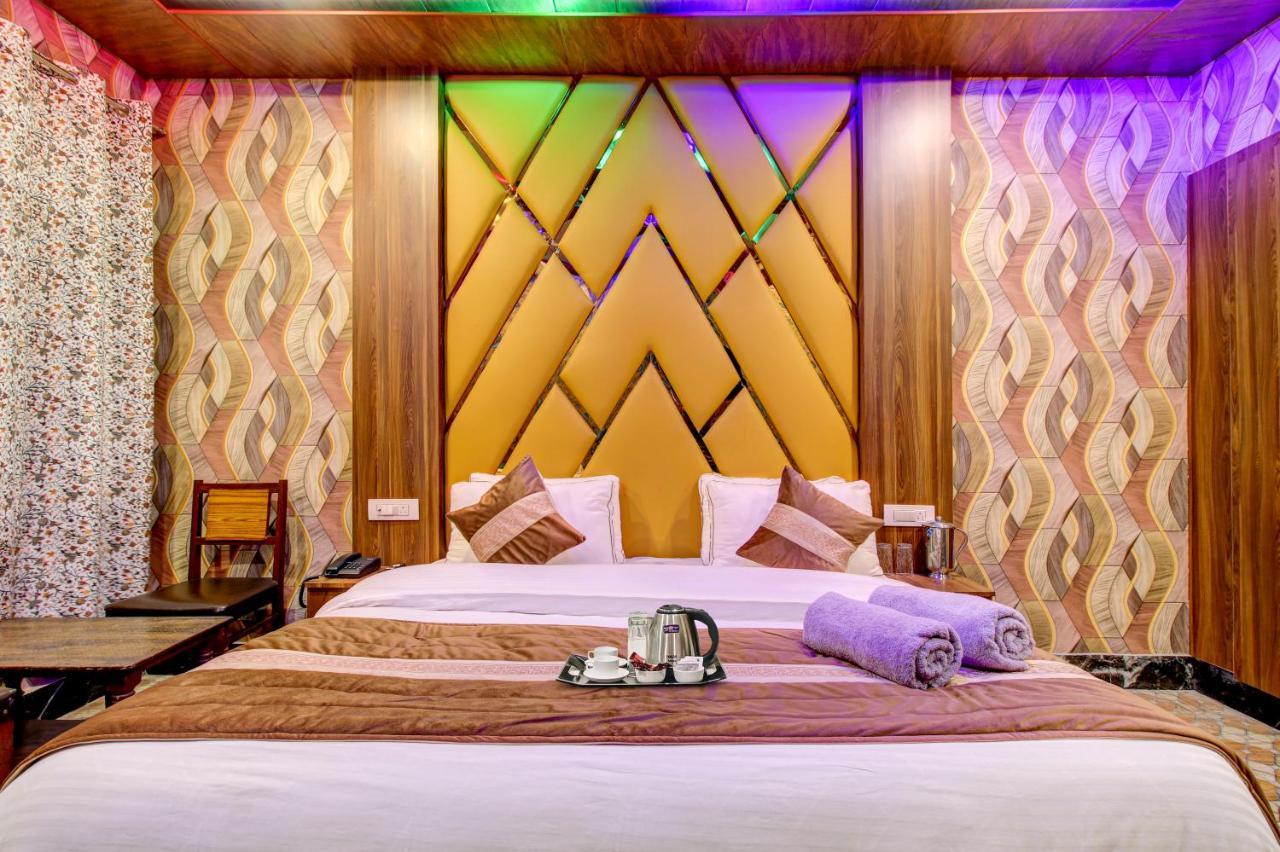 Hotel Royal Hameed Srīnagar 외부 사진